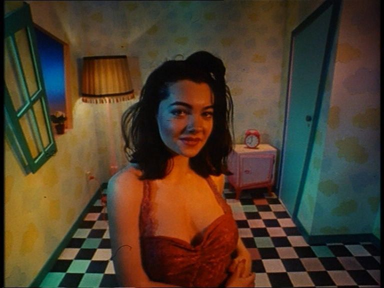 Rrringg, a homage to Tex Avery