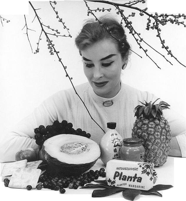 Reclamefoto voor Planta Margarine - "Al wat de natuur u geeft is volmaakt" (model Henriëtte)
