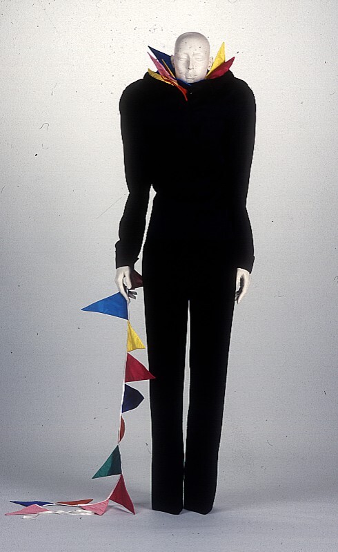 Flags (uit de collectie: Haute couture herfst-winter 1998-1999)
