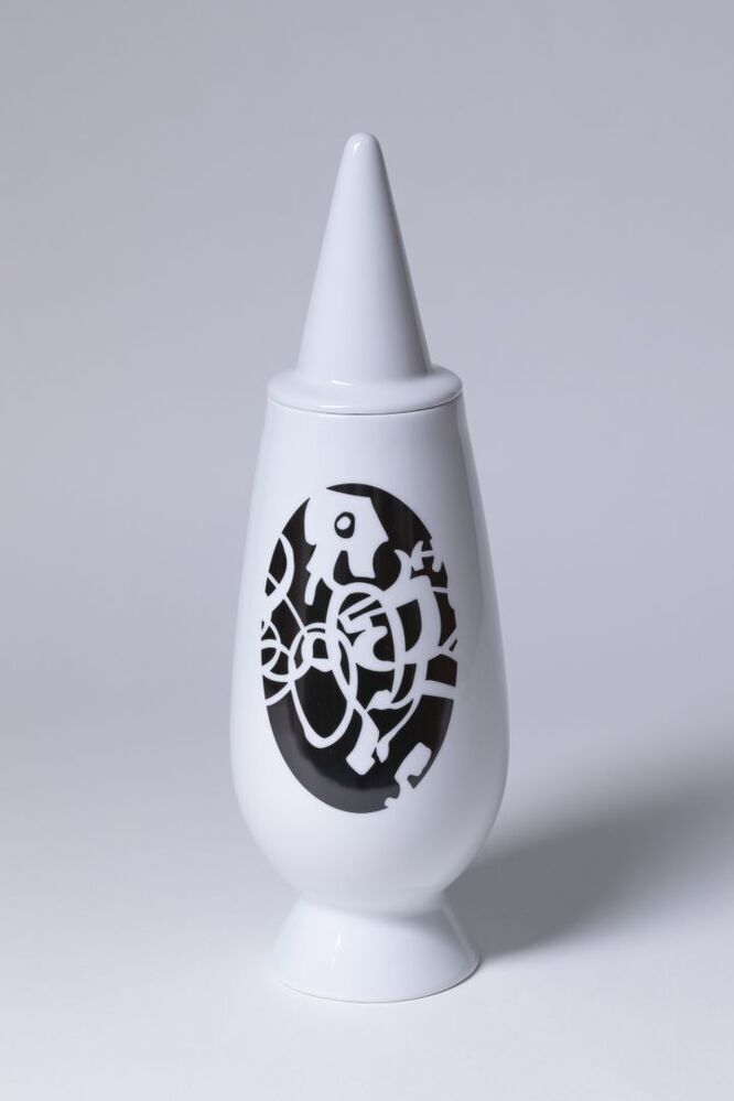 Vaas (uit de serie: 100% Make up)