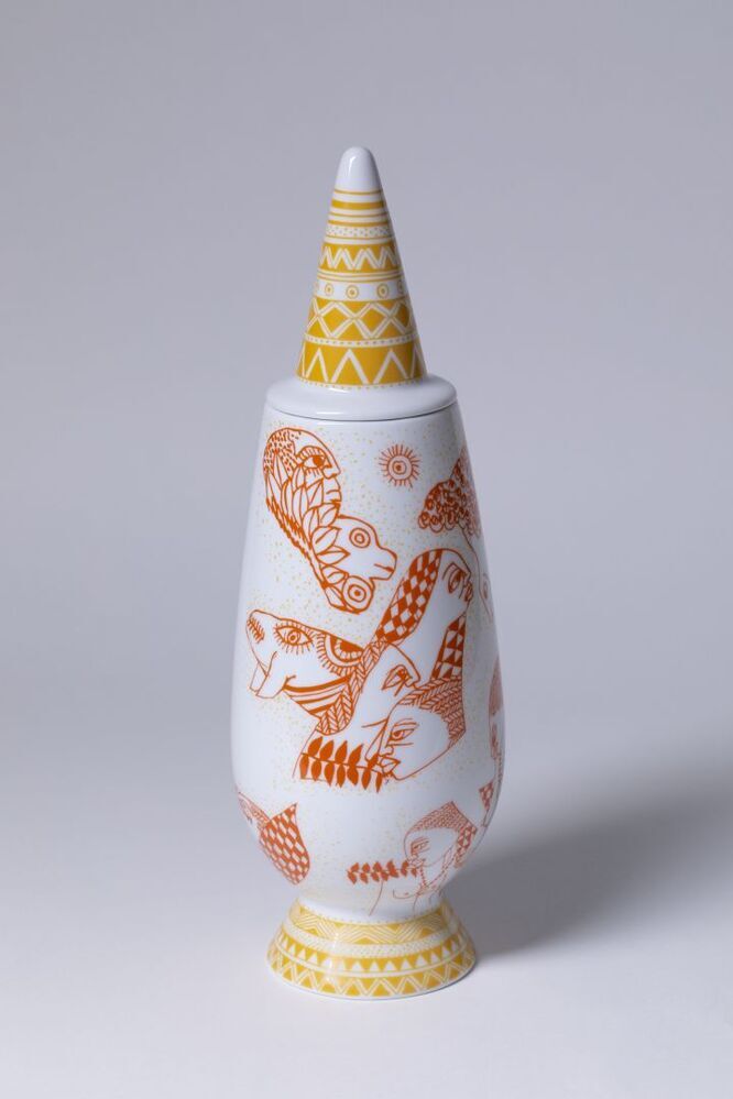 Vaas (uit de serie: 100% Make up)