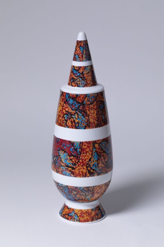 Vaas (uit de serie: 100% Make up)