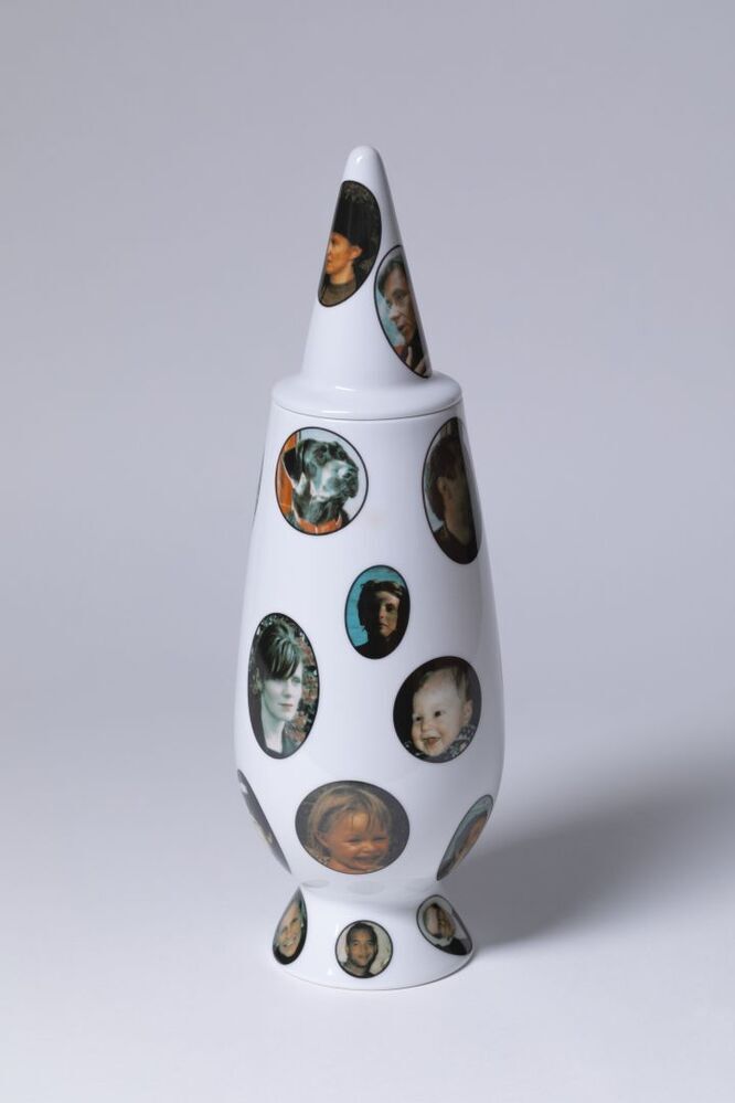 Vaas (uit de serie: 100% Make up)