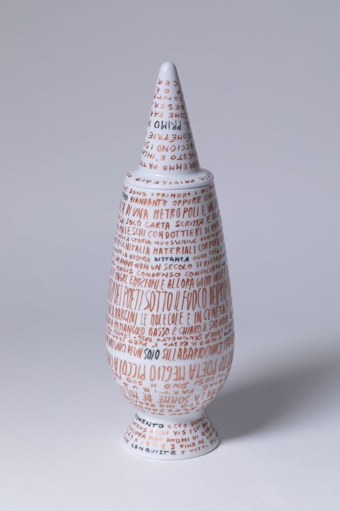 Vaas (uit de serie: 100% Make up)