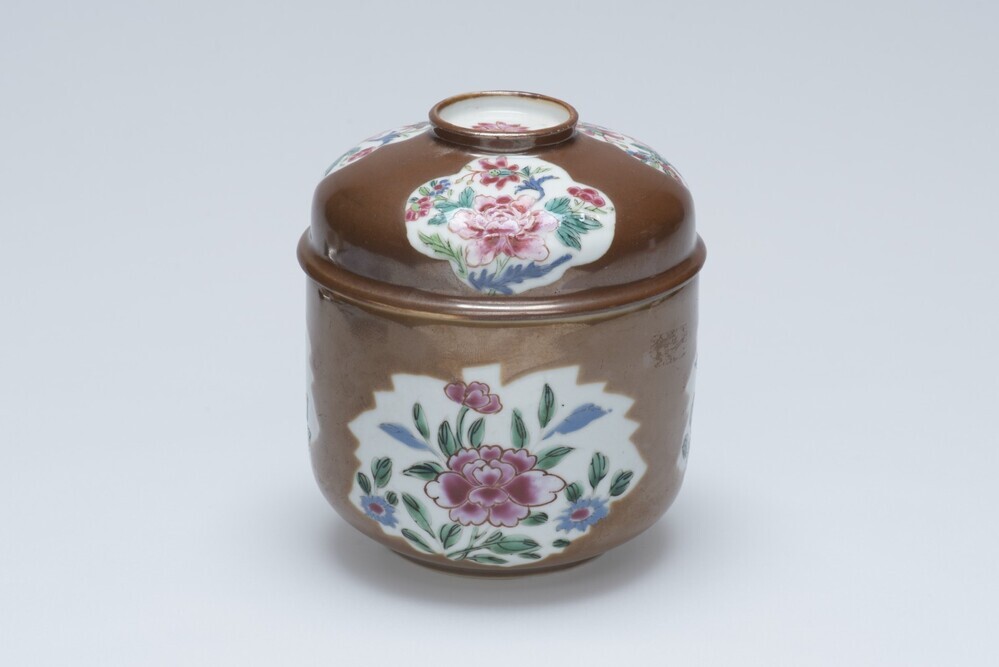 Klontjespot met deksel  'Batavia' bruin