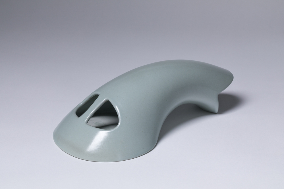 zonder titel (Liggende tulpenvaas)