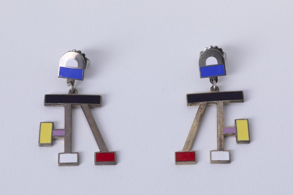 oorhangers "GRAVITA"