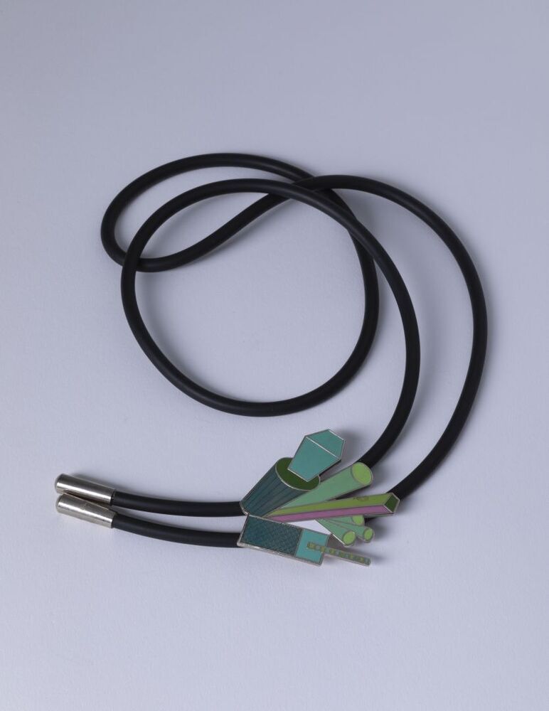 Halssieraad (bolo tie) "DOWNTOWN"