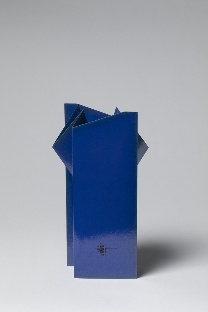 The folding flower vase