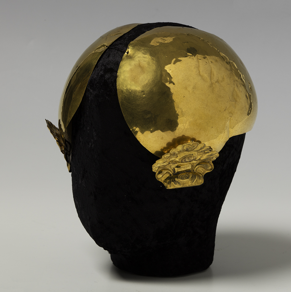 Oorijzer met stiften