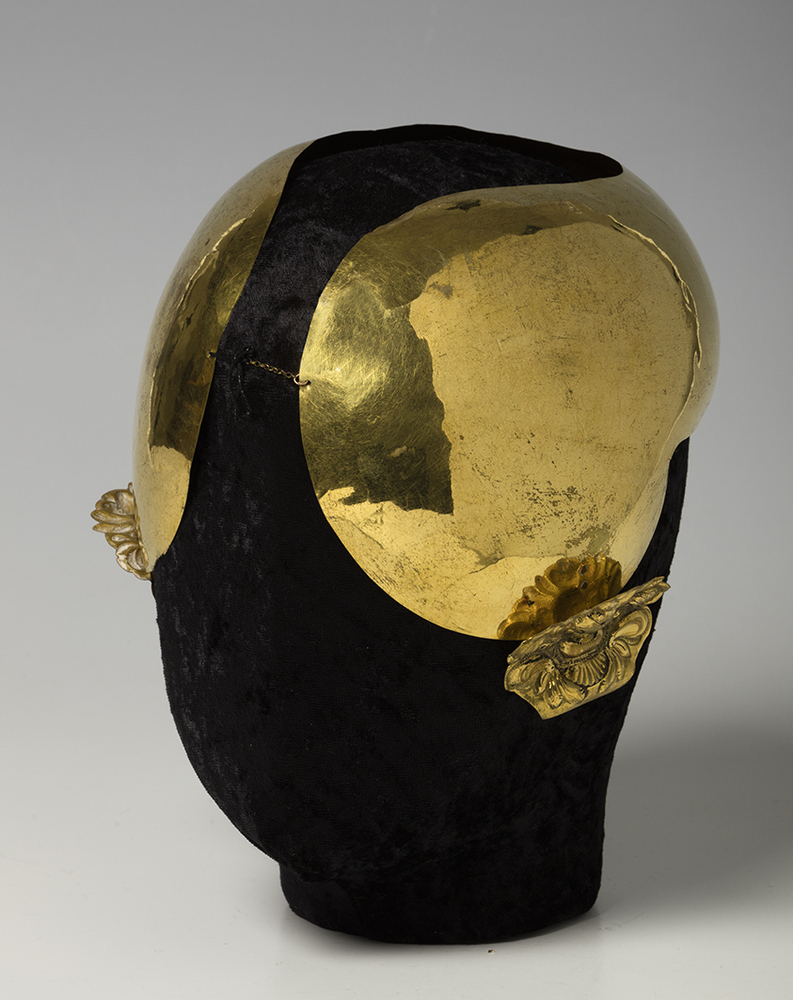 Oorijzer met stiften