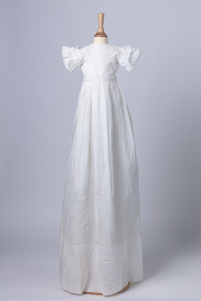 Doopjurk met onderjurk