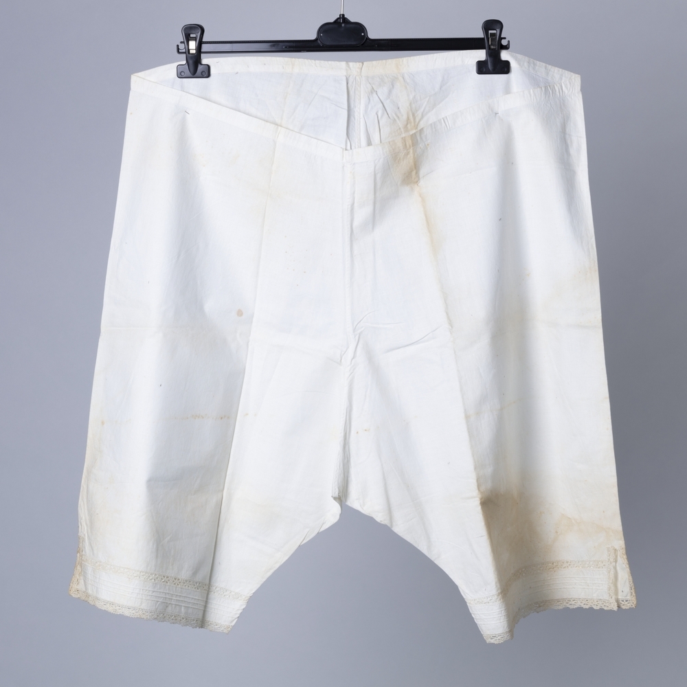 Vrouwenonderbroek met pijpjes