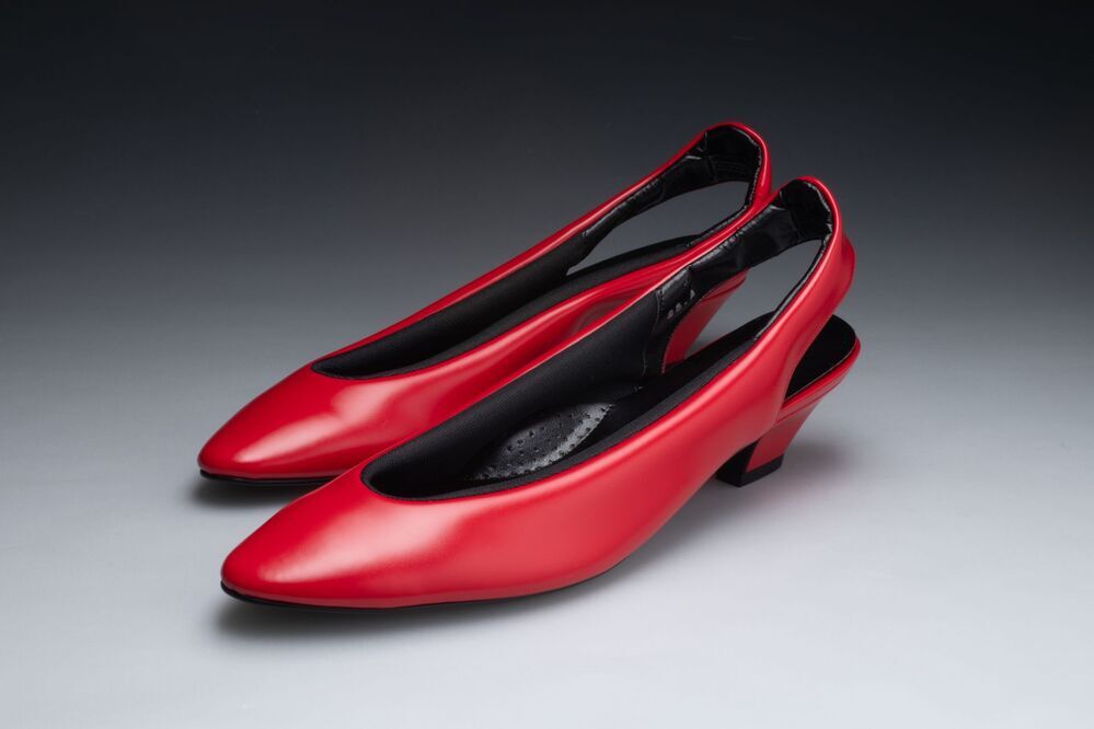 Outfit uit de collectie: Prêt-à-porter (ready-to-wear) herfst-winter 1998-1999