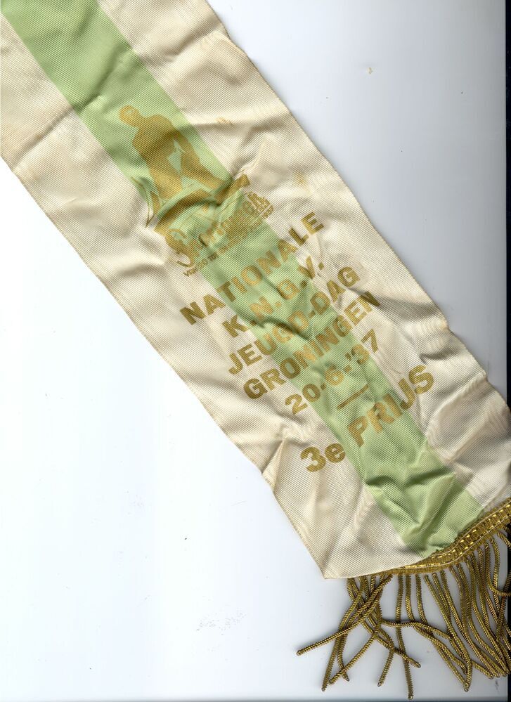 Erelint Sportweek Groningen van 20 tot en met 23 juni 1937