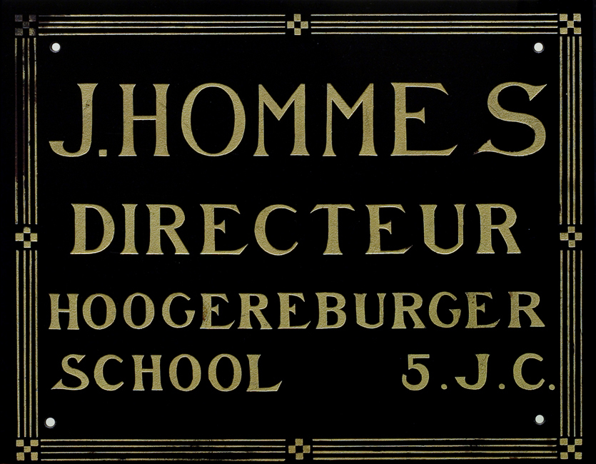 Naamplaat: J. Hommes, directeur hoogere burgers school 5 j.c.