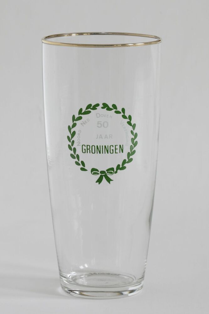 Glas Noord Nederlandse Dovenvereniging Groningen 50 jaar