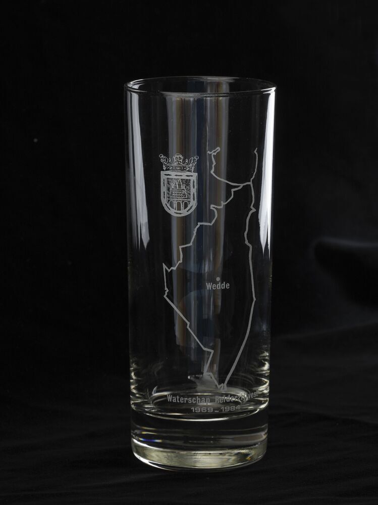 Longdrinkglas "Waterschap Reiderzijlvest Wedde 1969-1984"