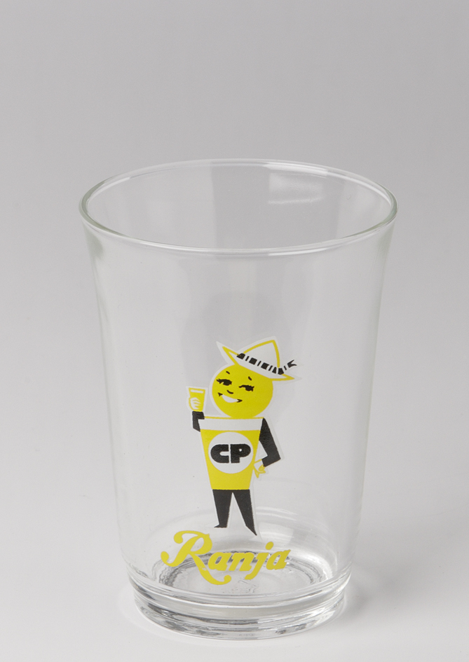 Glas 'Ranja' geel (Promotiemateriaal Ranja CP Fabrieken NV Groningen)