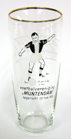Glas voetbalvereniging Muntendam opgricht 20 mei 1926