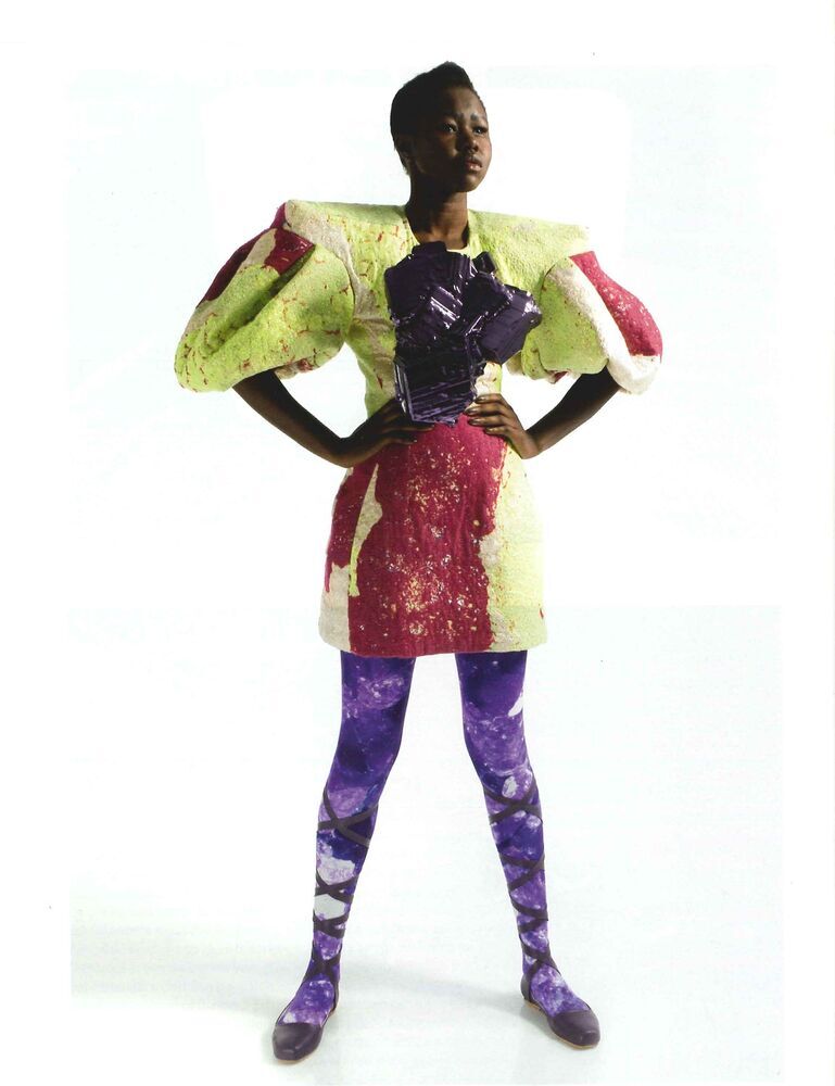 VERVALLEN Growing Purple Minerall (uit collectie: Wonderland, spring/ summer 2009)