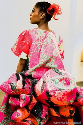 VERVALLEN Jas in veelkleurige wol (uit collectie: Wonderland, spring/ summer 2009)