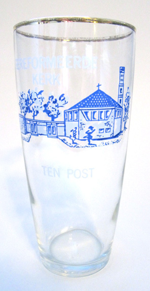 Drinkglas  "Gereformeerde Kerk Ten Post"