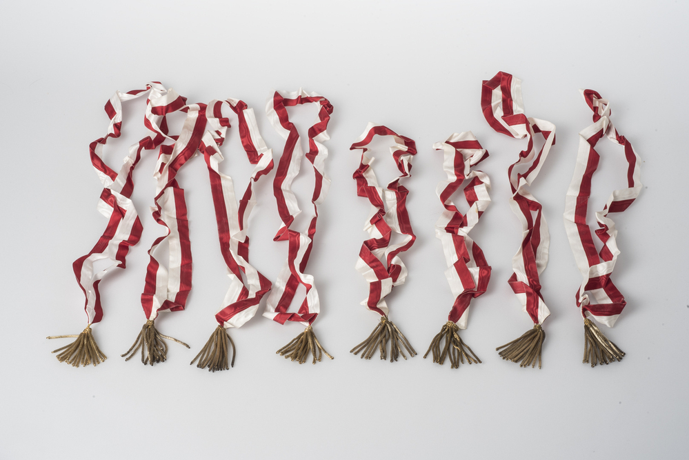 acht linten of sjerpen 'Voorwaarts'