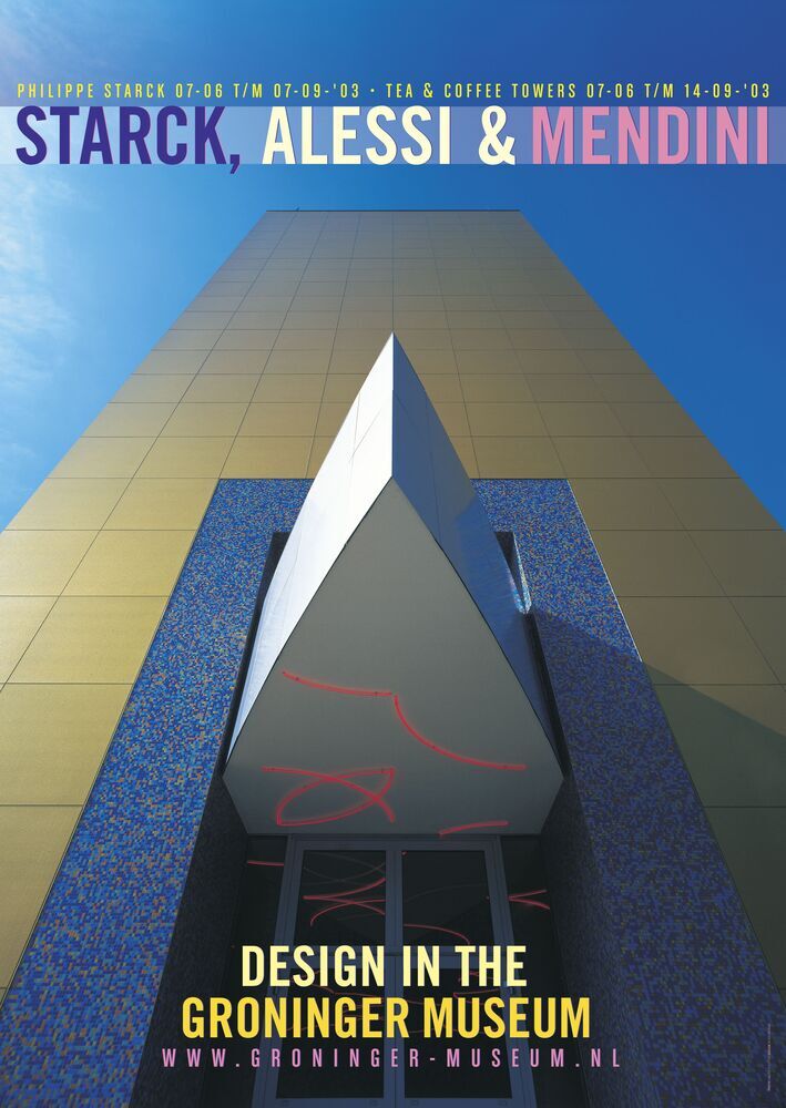Tentoonstelling in Groninger Museum 7-6 t/m 14-9-2003: Design in the Groninger Museum: Starck, Alessi & Mendini: Philippe Starck en Tea & coffee towers