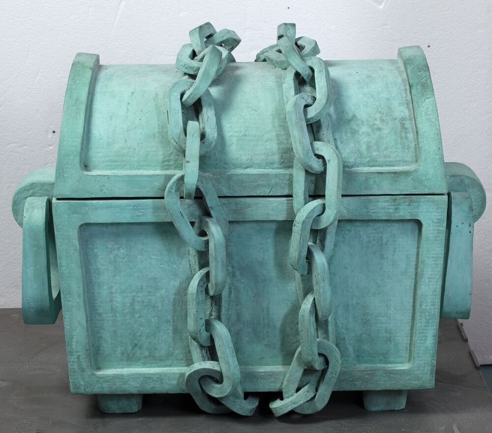 Chest (uit de serie: Oxidized)