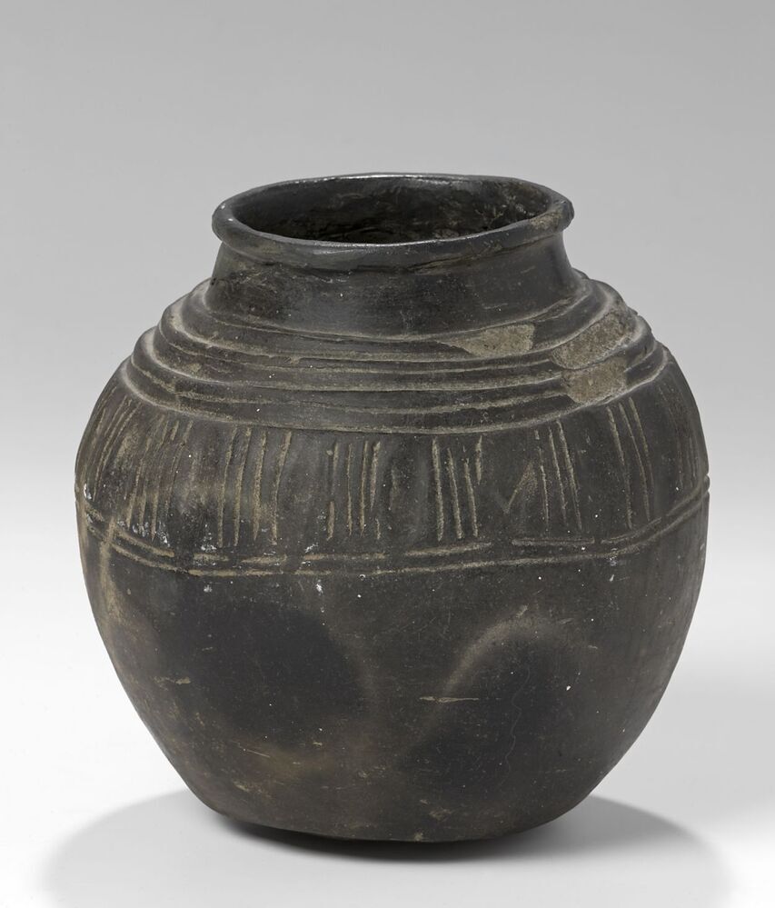 Urn, Groningen (Helpman)