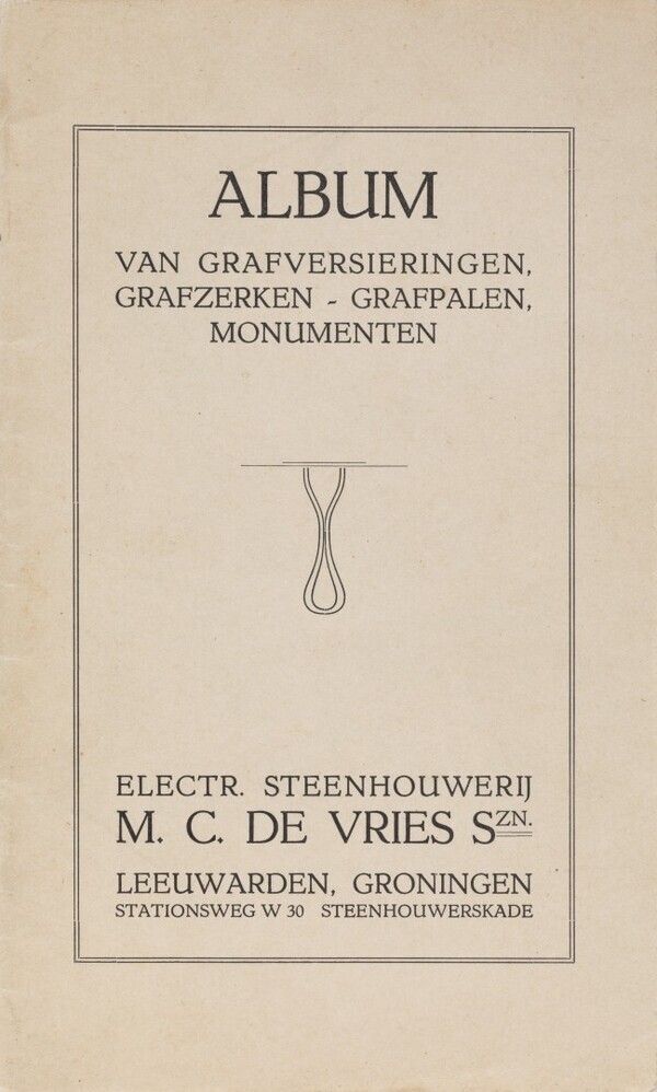 Album van grafversieringen, grafzerken, grafpalen, monumenten