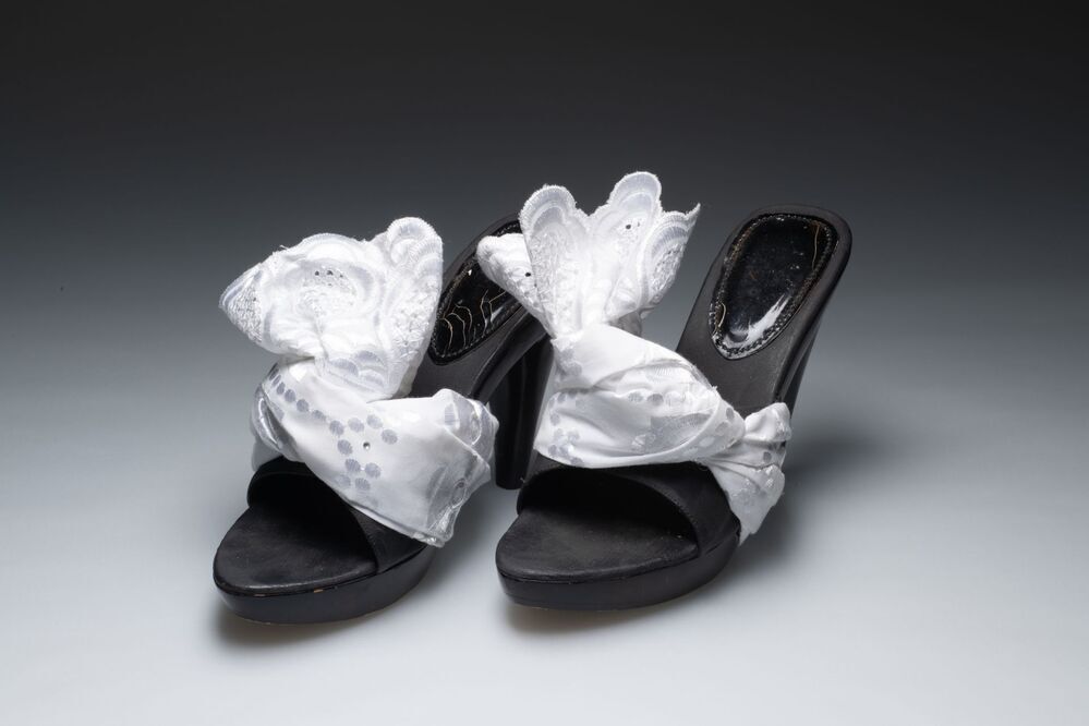 Puffed sleeve (nr 7/12 uit de collectie: The power of my dreams)