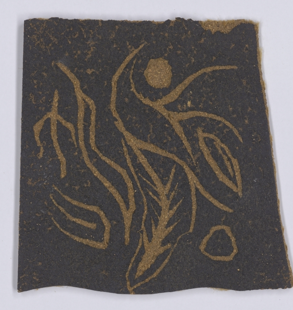 Linoleumblok van abstracte voorstelling met plantachtige motieven