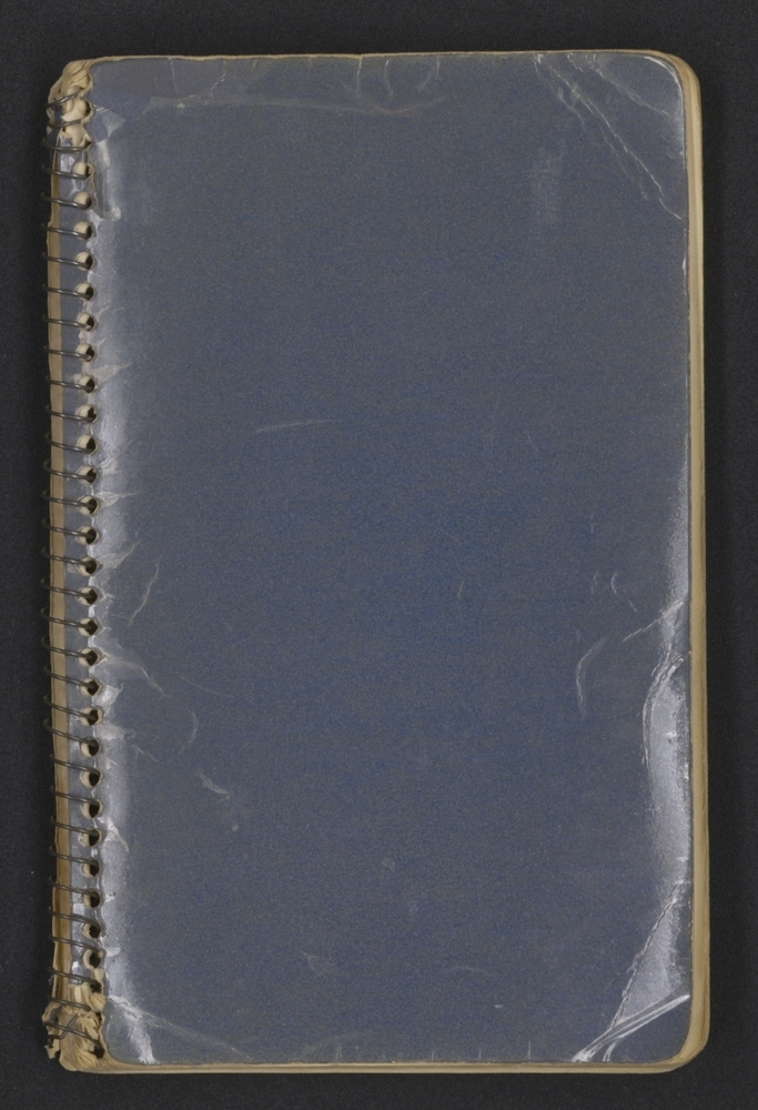 Notitieblokje met aantekeningen, schetsen en tekeningen