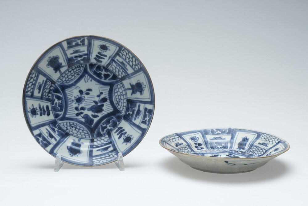 Twee bordjes (uit collectie Ca Mau Chinees export-porselein)