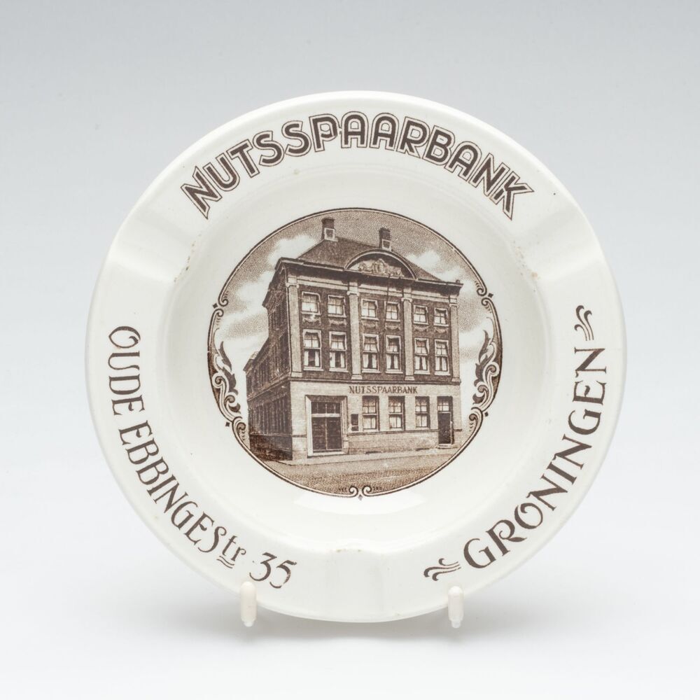 Asbak: Nutsspaarbank Oude Ebbingestr. 35 Groningen