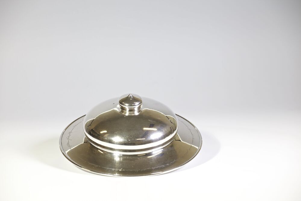 VERVALLEN retour eigenaar Bekken, 1873, zilver (uit kerk Eenrum)