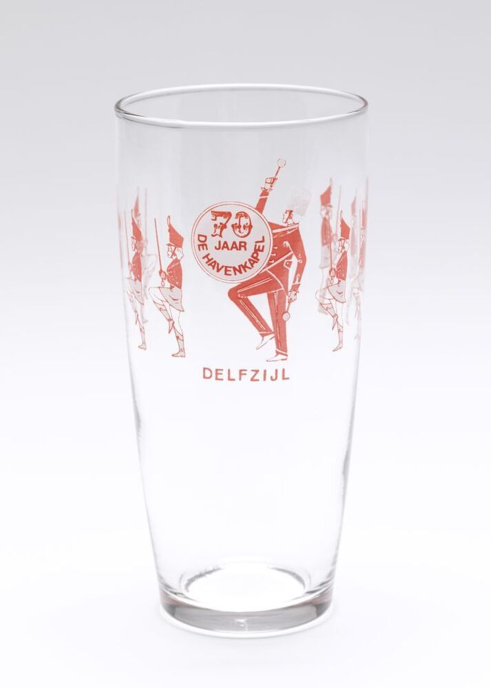 Glas 70 jaar De Havenkapel