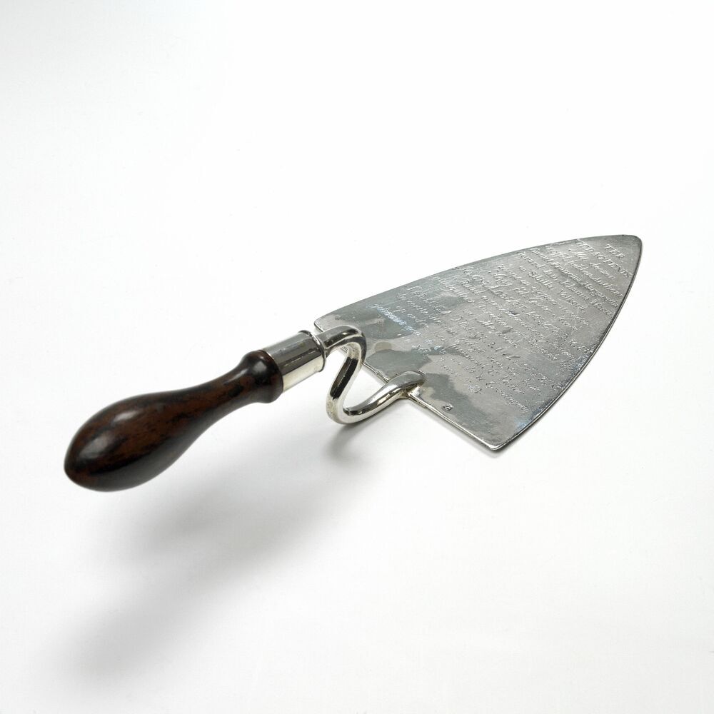 Troffel eerste steenlegging huis Sichterman