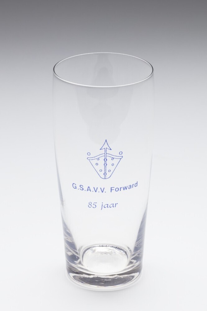 Glas Groninger Studenten Amateur Voetbal Vereniging Forward