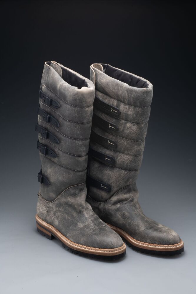 Autumn Winter 2009-2010
Women