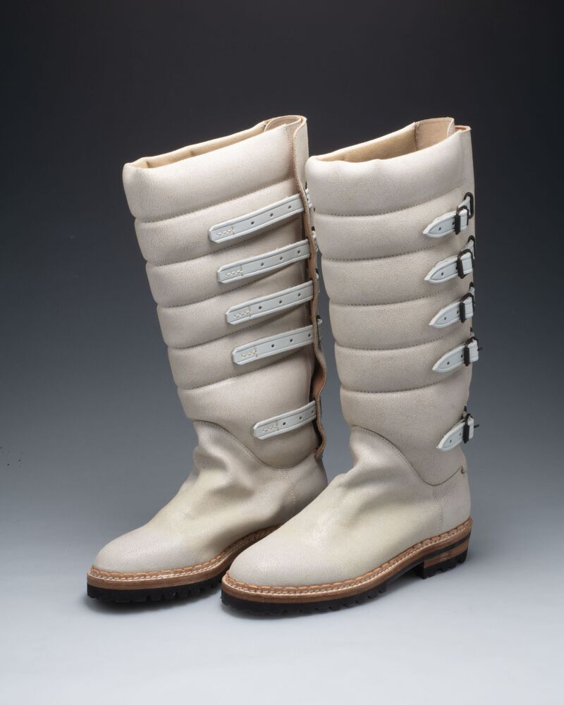 Women's collection Autumn- Winter 09/10