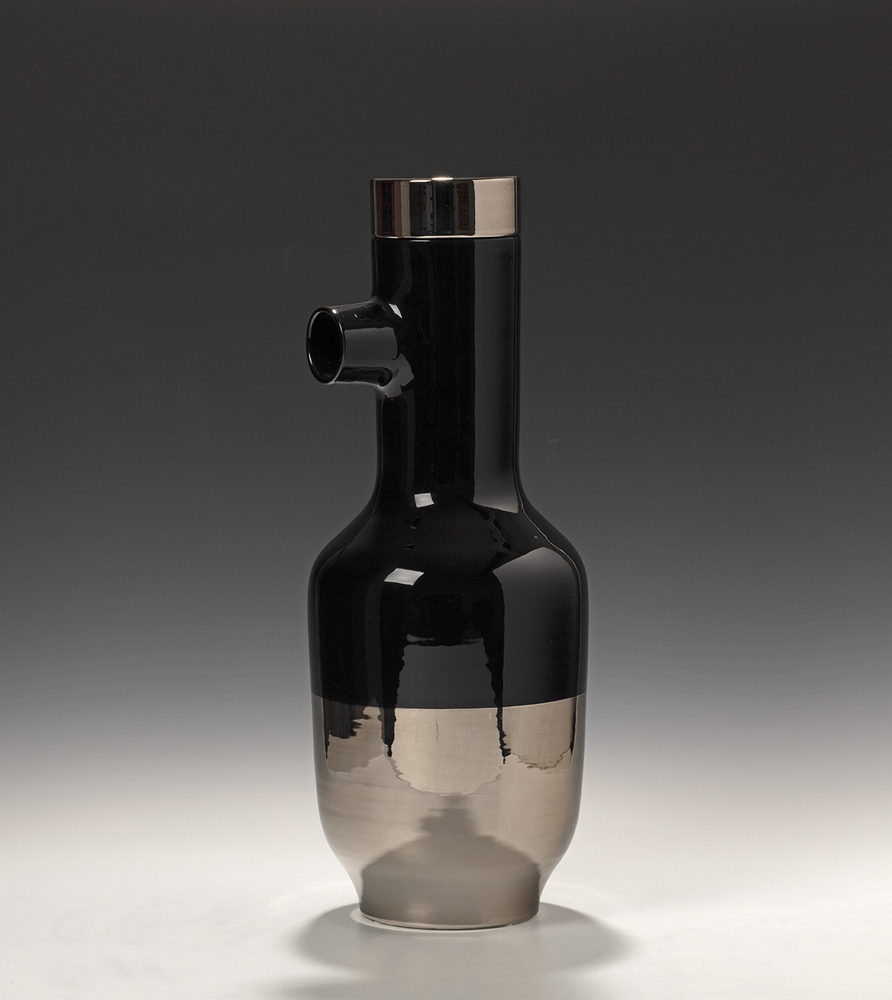 Dekselvaas, uit installatie Mon Cirque