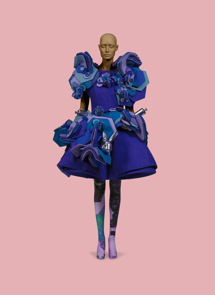 Alice Blue Rabbit Dress (uit collectie: Wonderland, spring/ summer 2009)