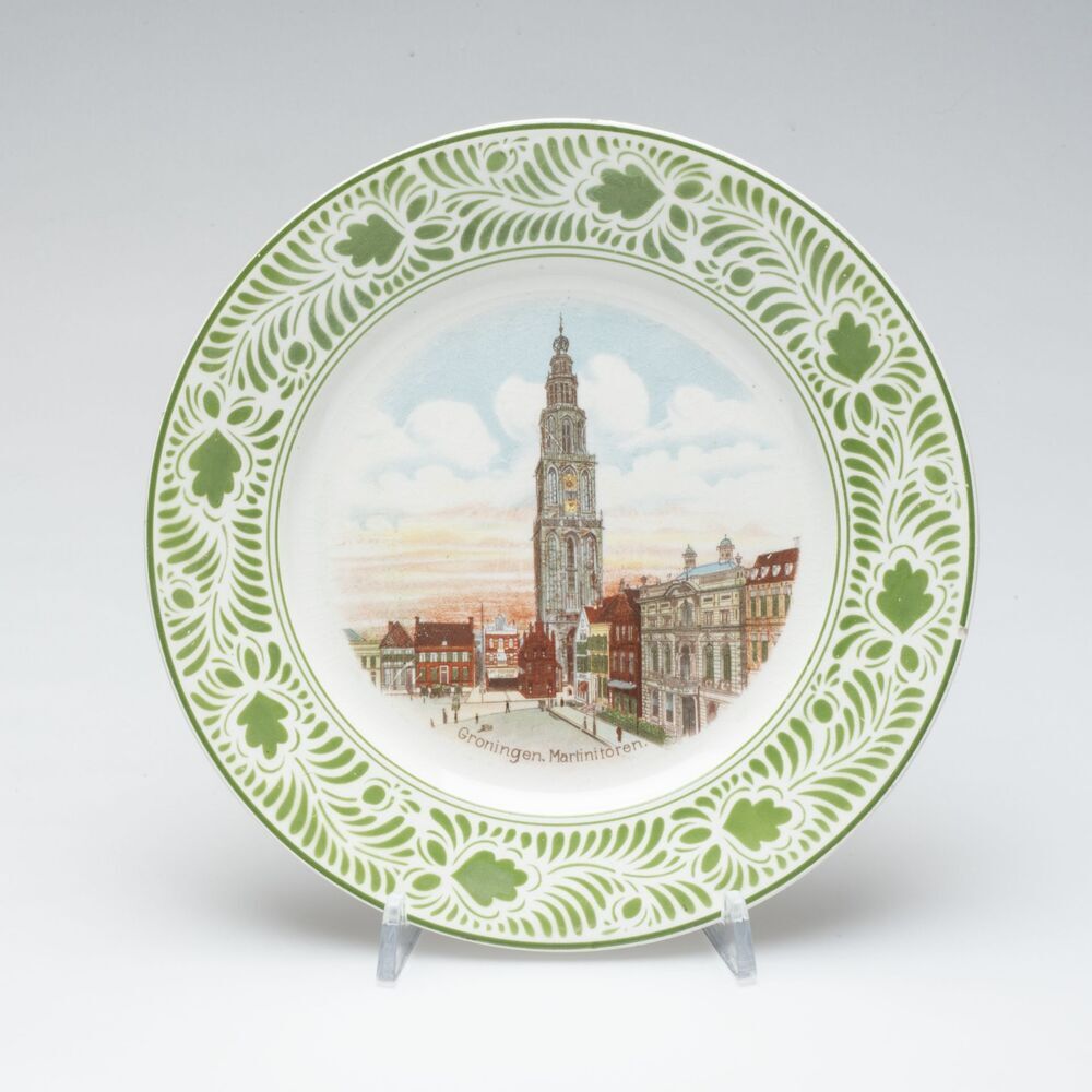 Bord met afbeelding van de Martinitoren te Groningen