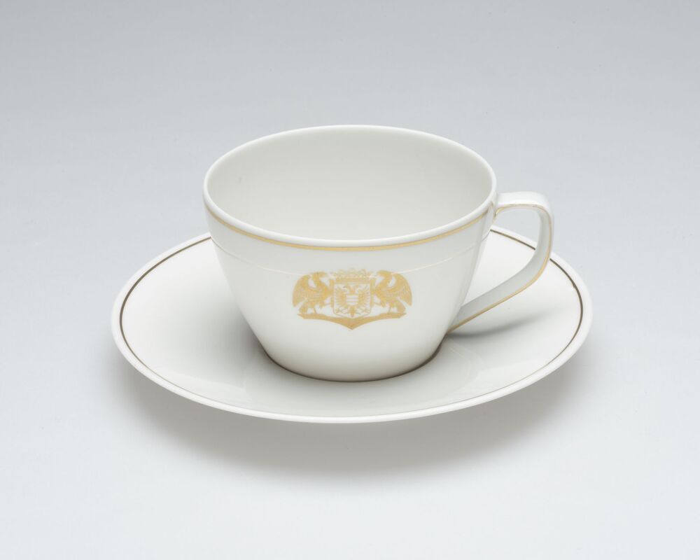 Kop en schotel met wapen Gemeente Groningen