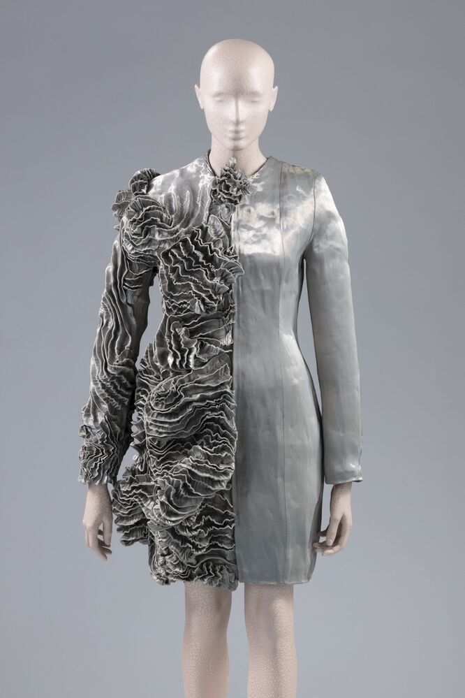 Jurk uit de collectie Escapism, januari 2011