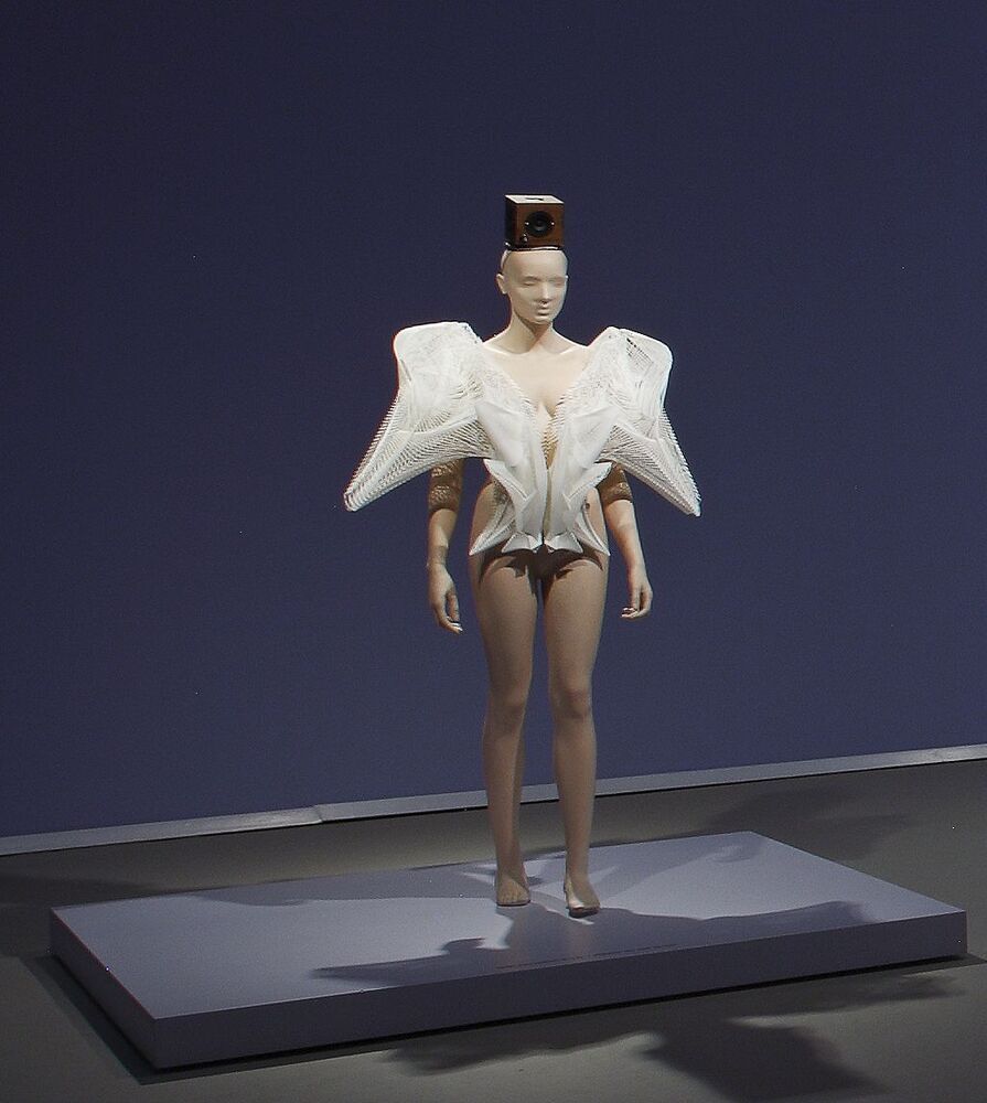 Top uit de collectie Escapism, januari 2011