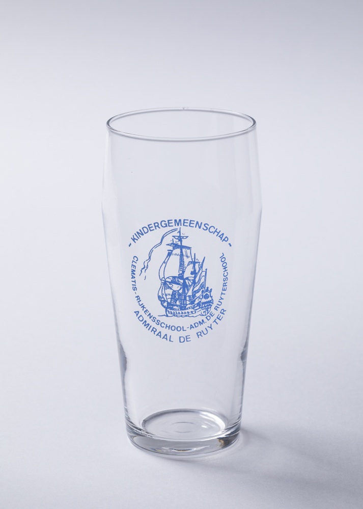 Glas Kindergemeenschap Admiraal de Ruyter